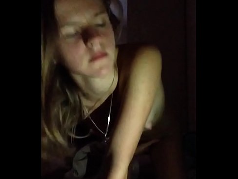 ❤️ In famke masturbeart en komt ️❌ Harde porno op fy.porno24-7.ru ️❤