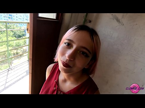 ❤️ Studint Sensual sûget in frjemdling yn 'e bûtenwrâld - Cum op syn gesicht ️❌ Harde porno op fy.porno24-7.ru ️❤